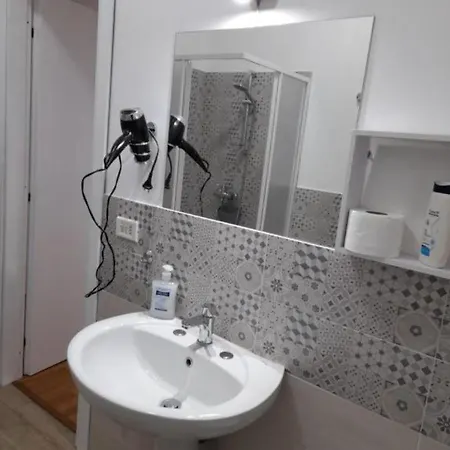 Guest house La Porta Delle Eolie 2.0 *